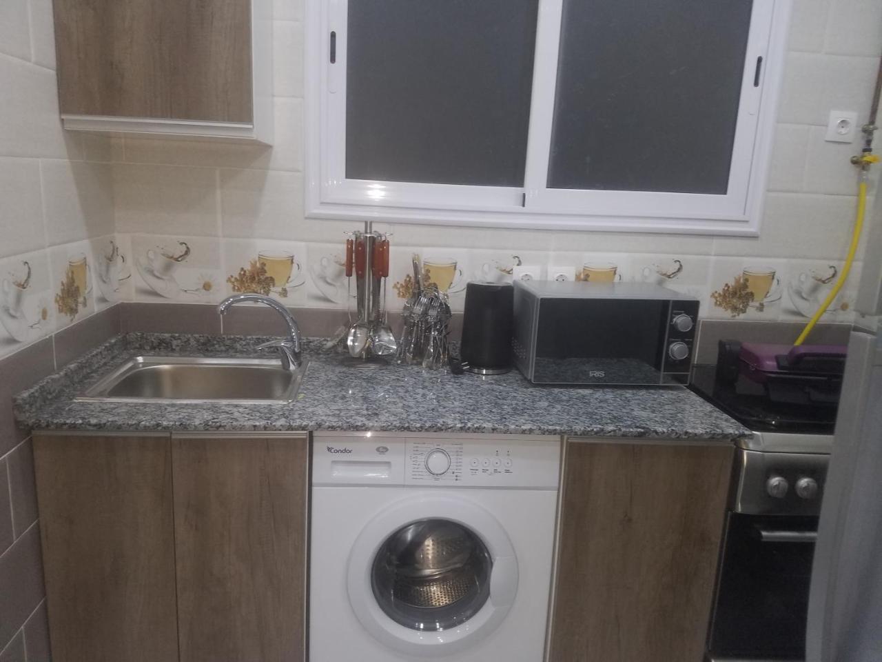 Hostel Les Pins Alger Экстерьер фото