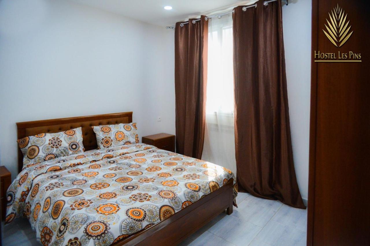 Hostel Les Pins Alger Экстерьер фото
